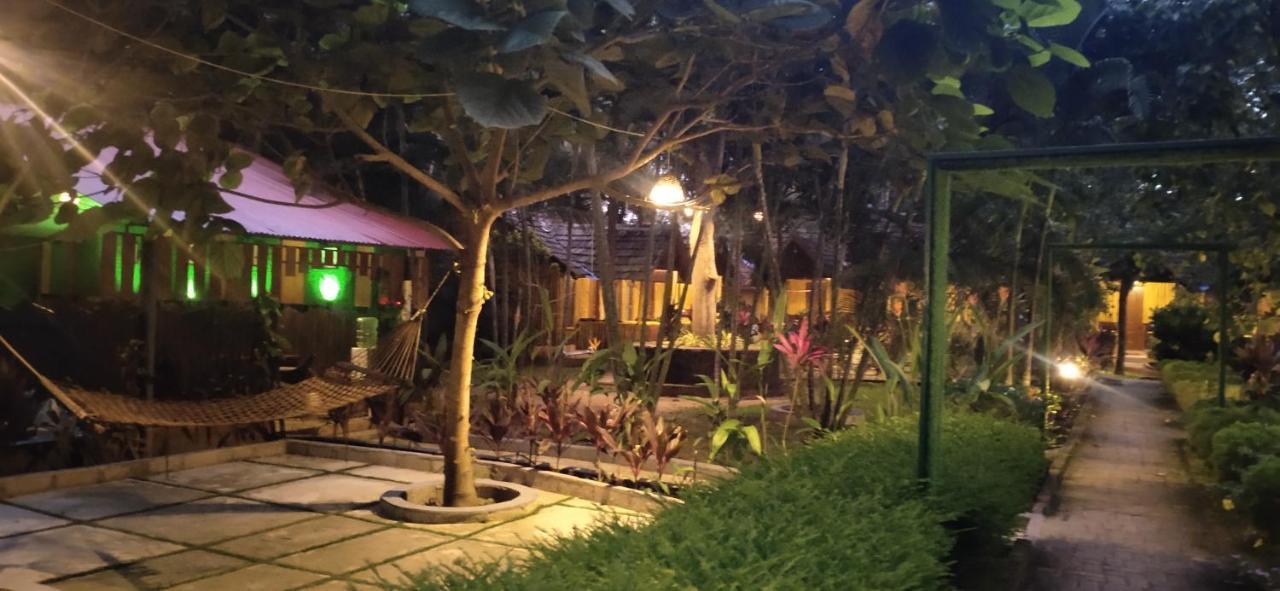 Savithri Inn Cottage 바르칼라 외부 사진