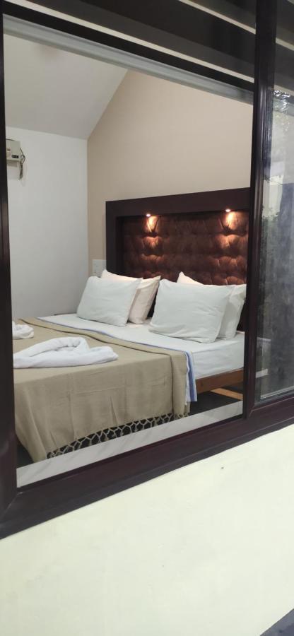 Savithri Inn Cottage 바르칼라 외부 사진
