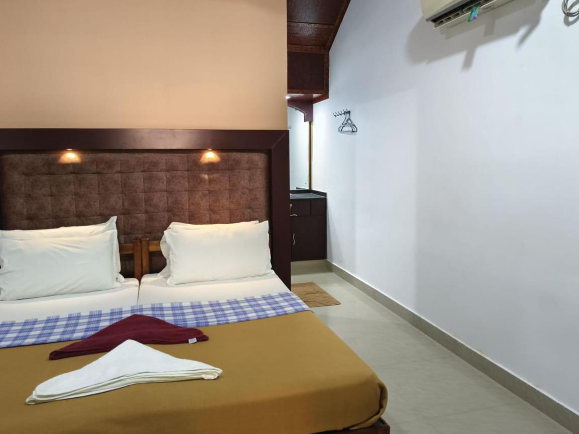 Savithri Inn Cottage 바르칼라 외부 사진